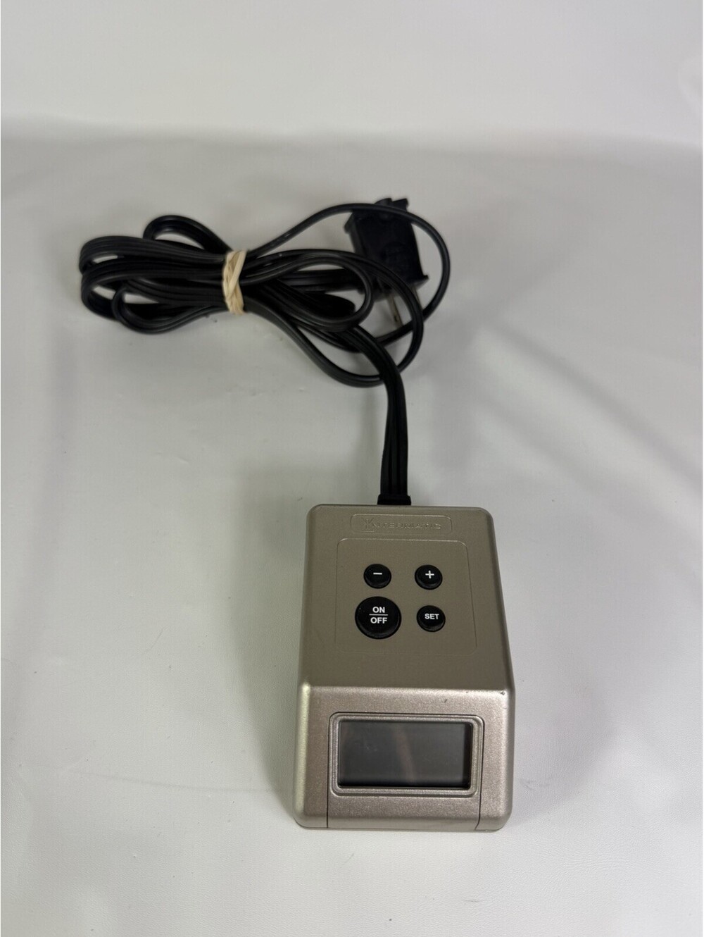 Digital Programmable Tabletop Lamp & Appliance Timer 24HR Intermatic TB121